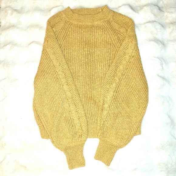 American Eagle Mustard Crew Neck Sweater with Ribbed Knit - Picture 1 of 10